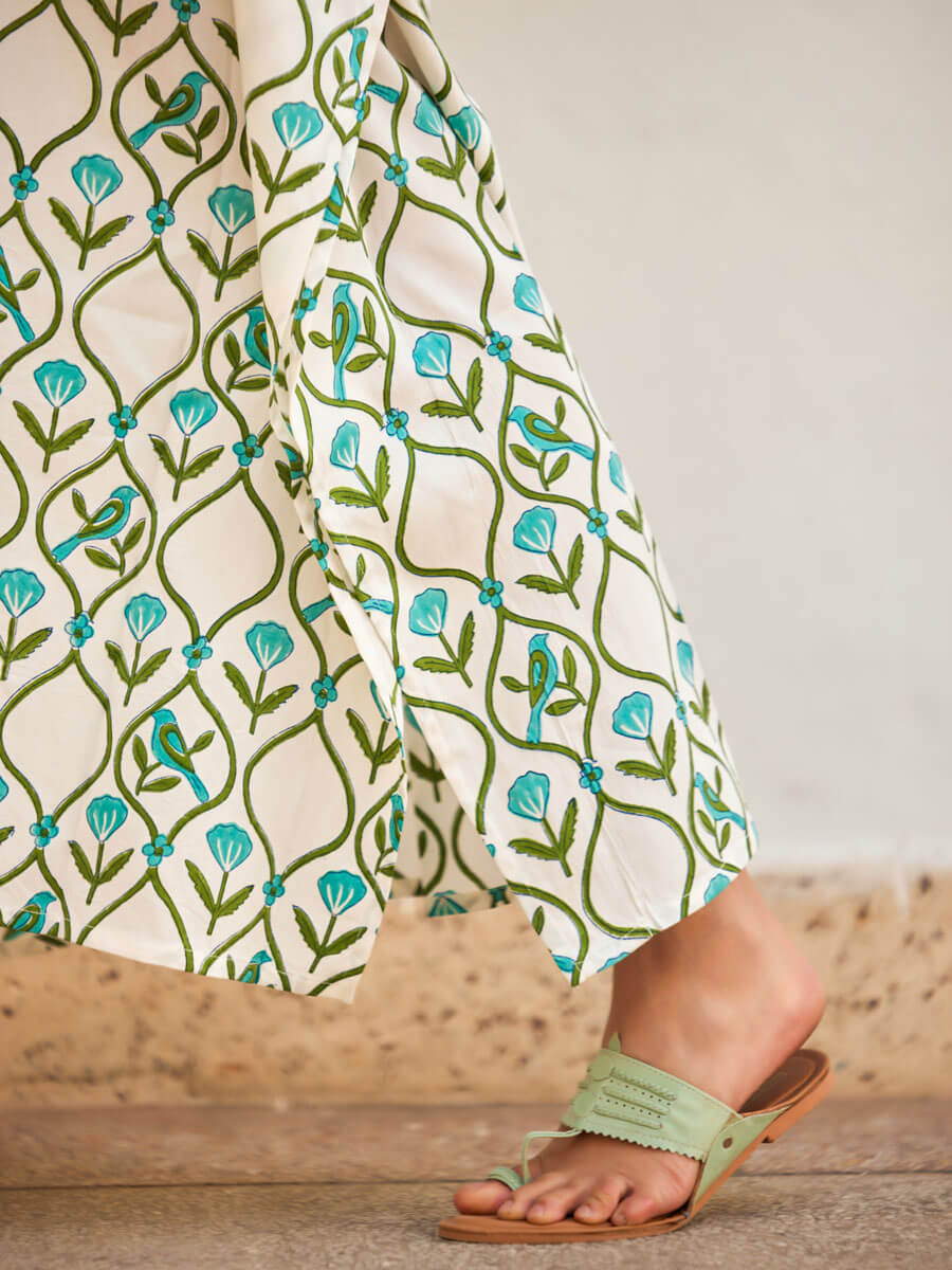 Aangan Cotton Kaftan