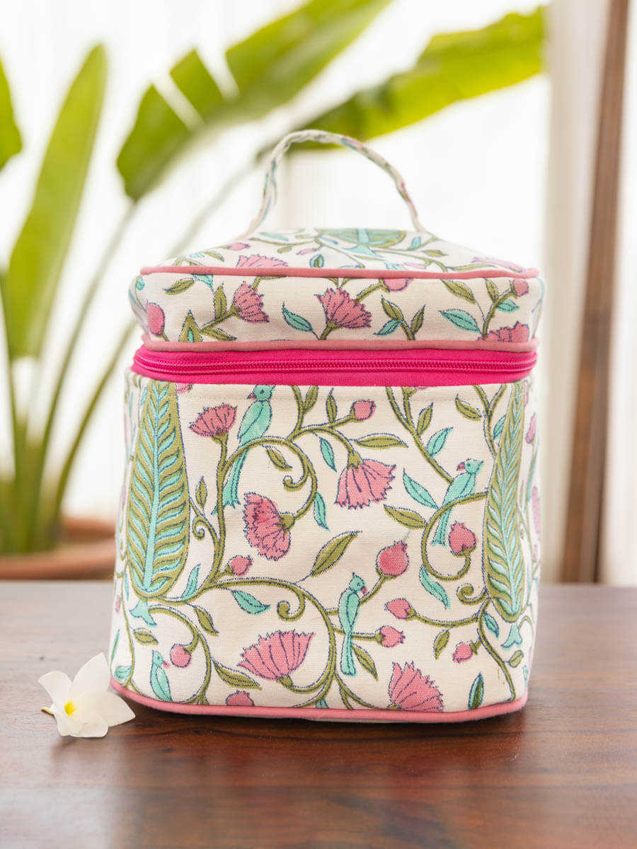 Dilbar Pine Cotton Travel Vanity Case