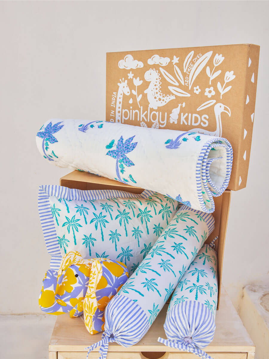 Frosty Palm Infant Gift Bedding Set