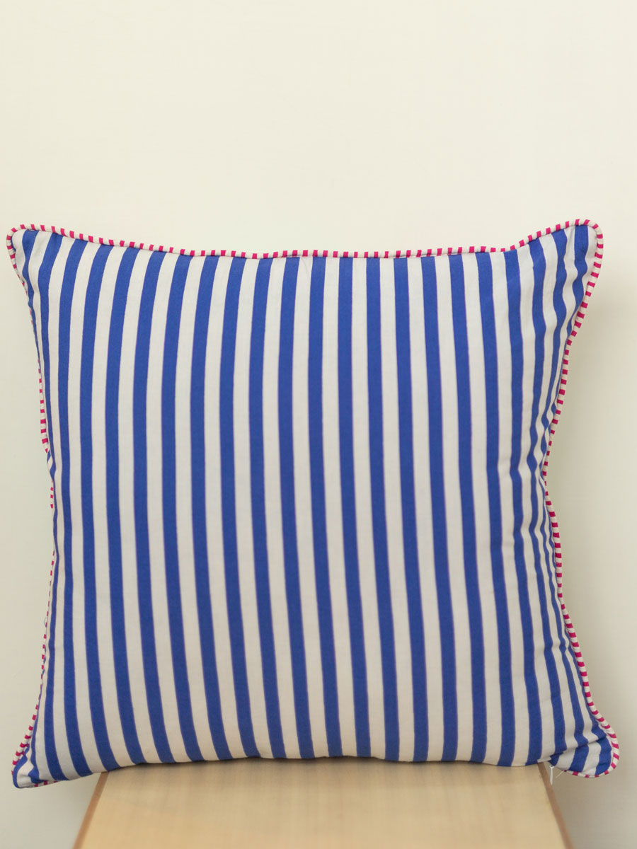 Sing a Song, Dear Friend Cushion Cover - 16 Inch